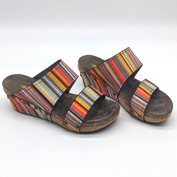 Volatile low wedge striped slide on sandals women